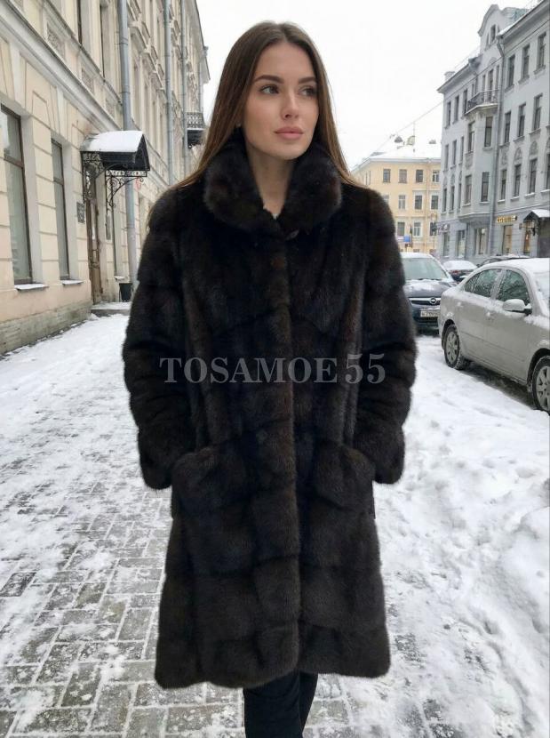Норковая черная шуба с отложным воротником фото №2
