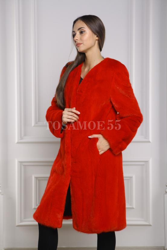 Шуба-пальто из норки красного цвета фото №3