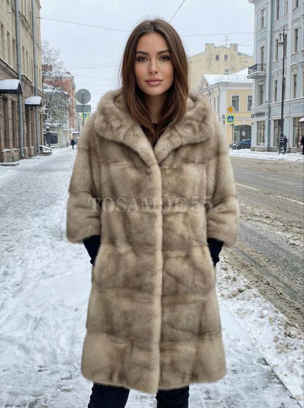 Светлая норковая шуба воротник шанель фото №1